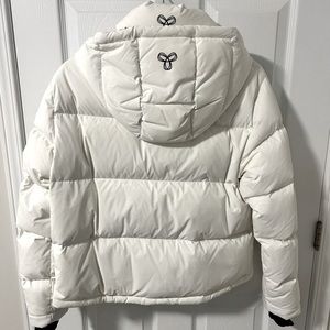TNA cropped puffer coat
